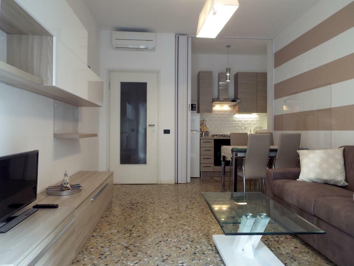 Lacaralele Apartment Milano Exterior foto